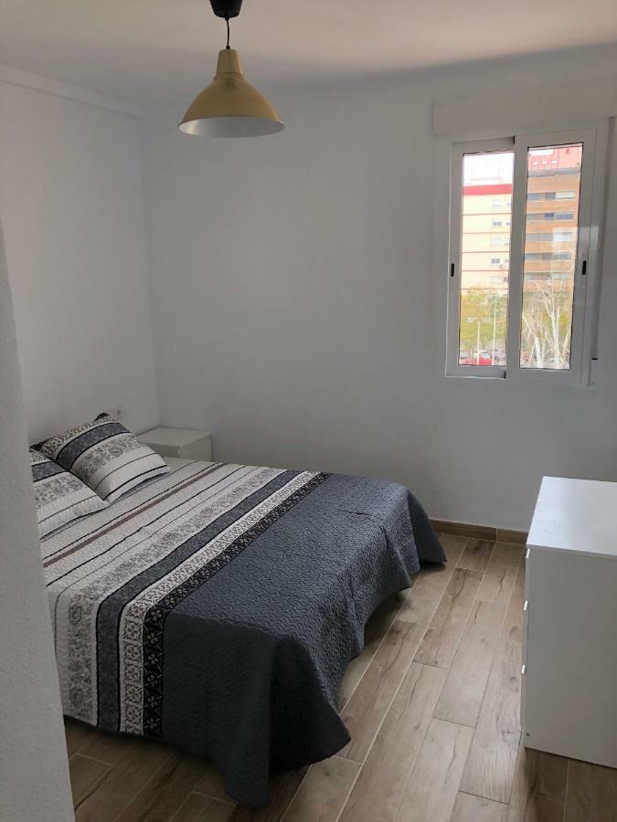 Beach-Arenas Apartment Валенсия Екстериор снимка